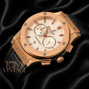 Chronograph Rose Gold Case With White Dial & Black Leather Strap