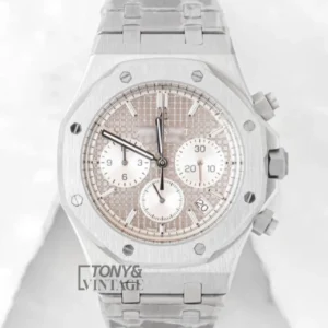 Chronograph Silver Dial Chain Watch