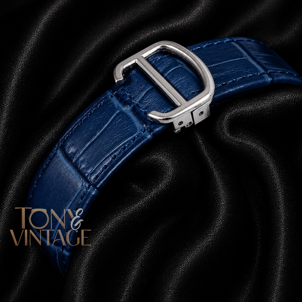 Chronograph Silver Watch Blue Dial and Leather Strap - Image 3