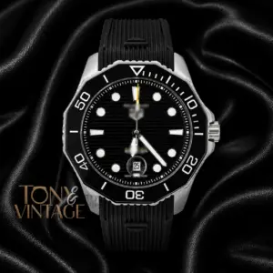 Silver Automatic Watch with Black Dial and Bezel