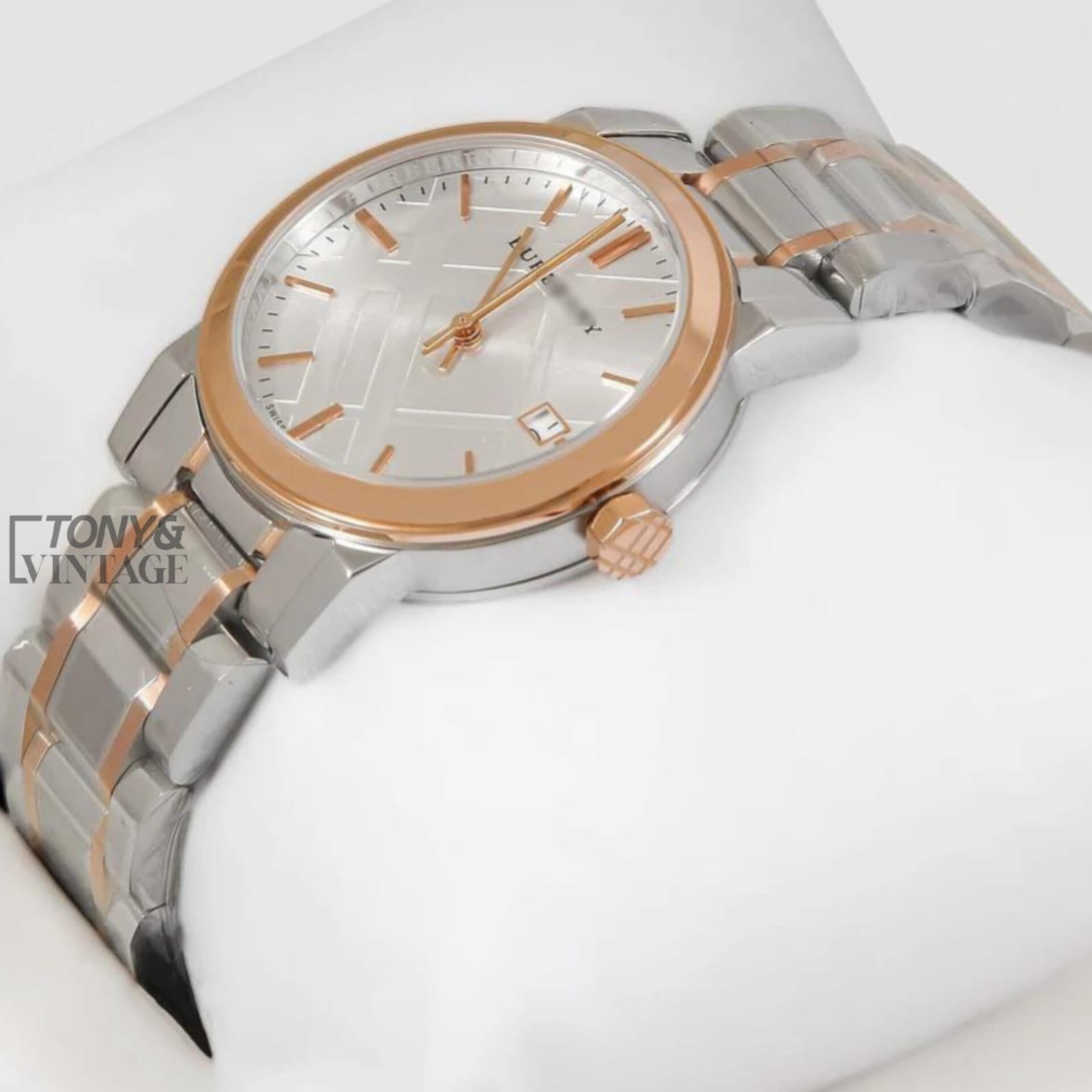 Silver & Rose Gold Watch With White Dial Ladies watch
