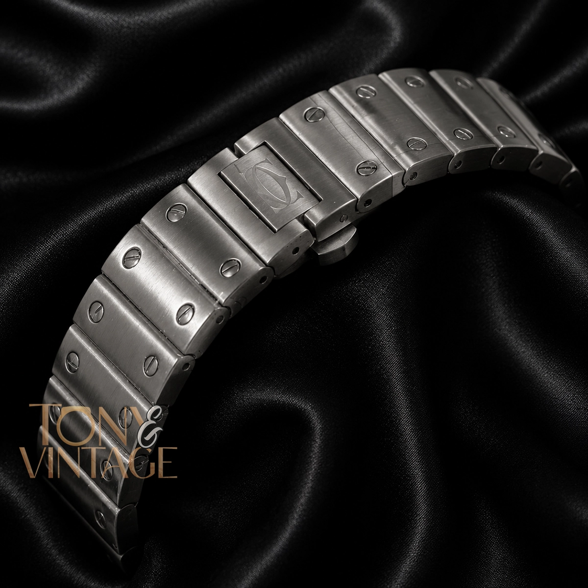 Silver Watch With Blue Bezel and White Dial Chain Strap - Image 3