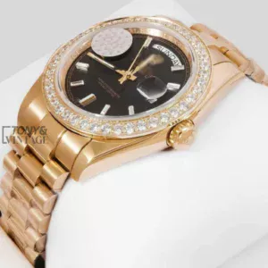 "Yellow Gold Black Stone Bezel Automatic Watch "