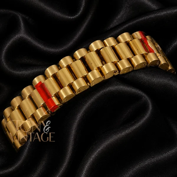 40mm Yellow Gold Watch with Green Dial, Roman Numerals & Fluted Bezel