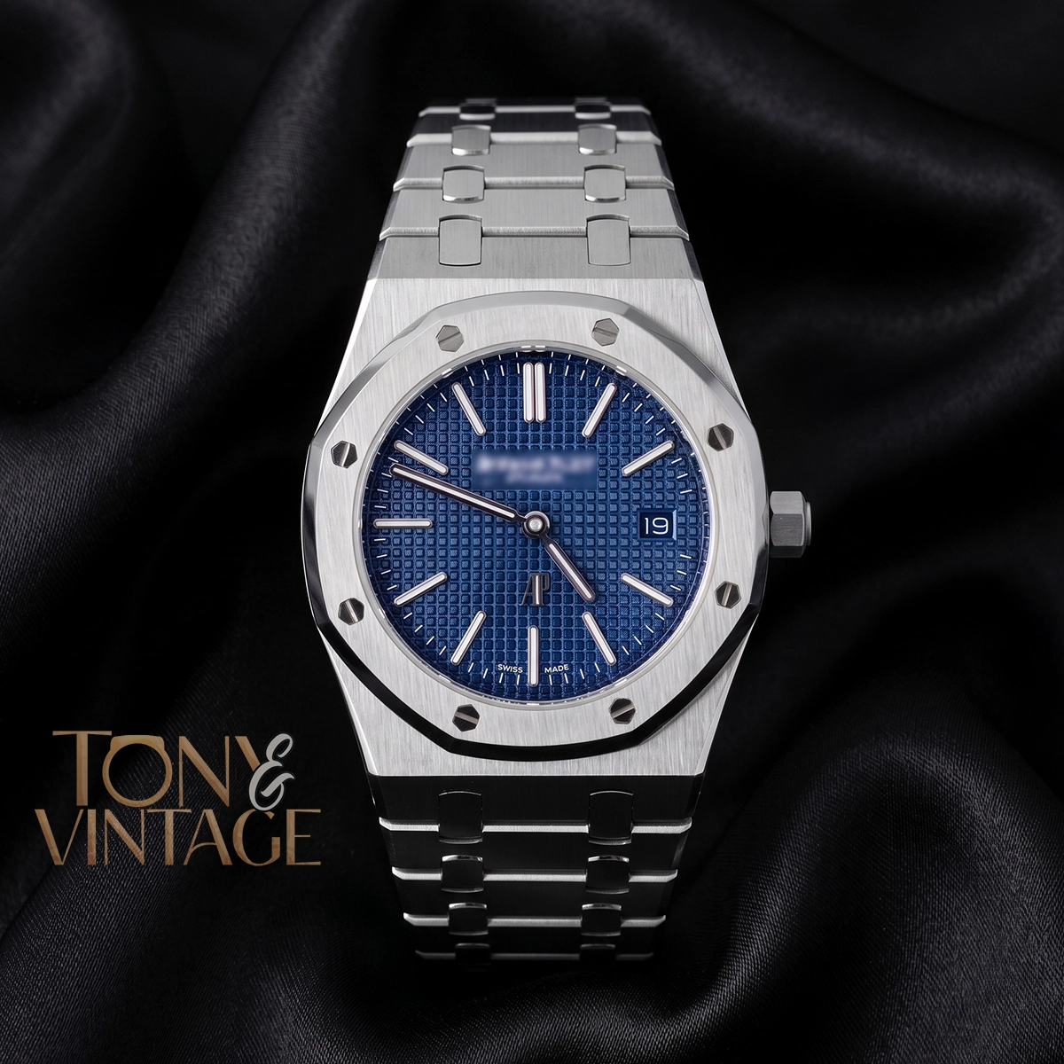 Blue Dial Silver Chain Watch 1 copy
