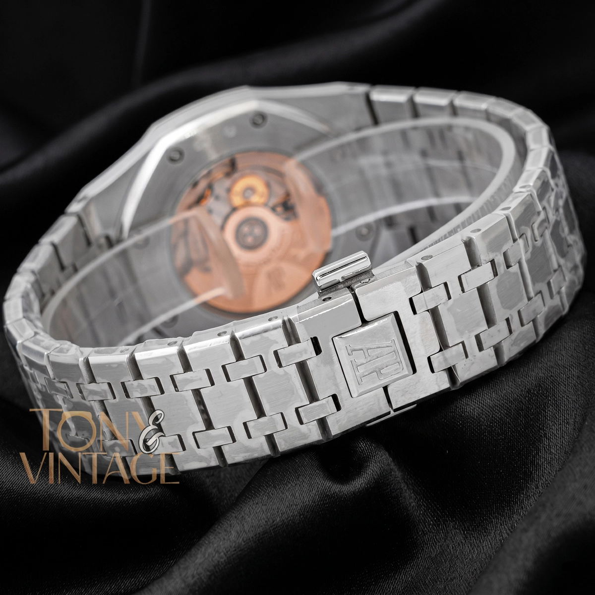 Blue Dial Silver Chain Watch
