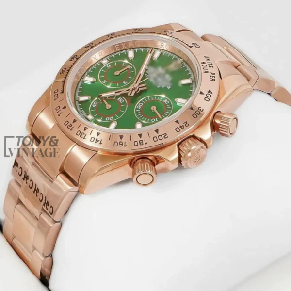 Chronograph-40-Rose-Gold-Case-Green-Dial1