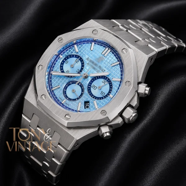 Chronograph Silver Light Blue Dial Chain Watch