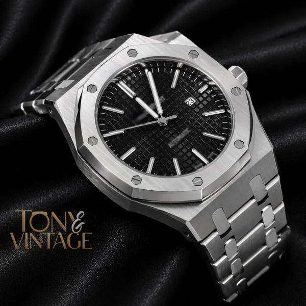 Oak Silver Black Dial 2 copy