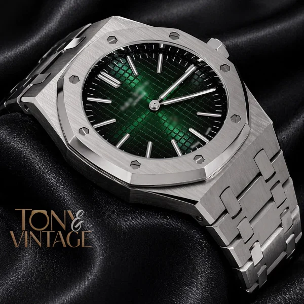 Oak Silver Green Dial 2 copy