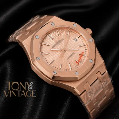 Rose Gold Dial Chain Watch