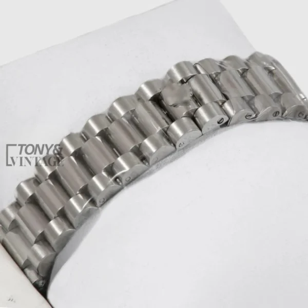 Silver Chain Green Dial Fluted Bezel Roman Figure Automatic Watch
