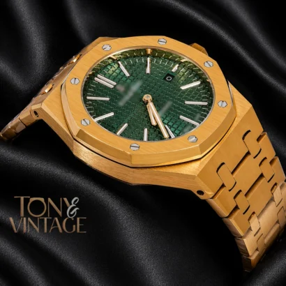 Yellow Gold Green Dial Chain Watch