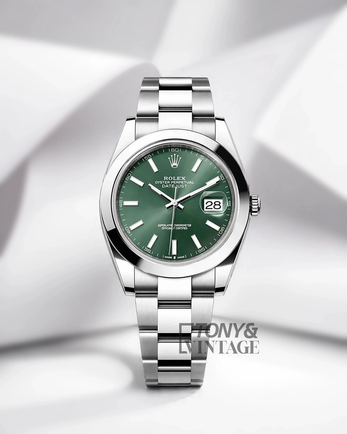 Silver Chain Mint Green Dial Watch M126300-0019