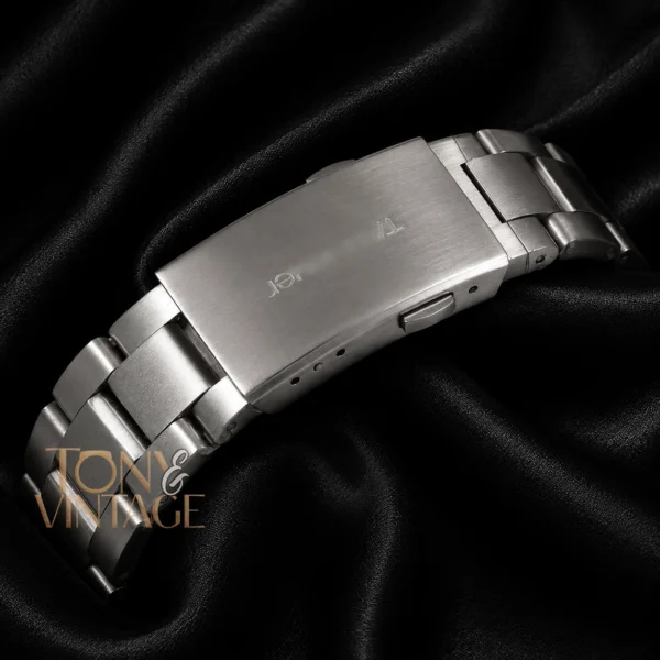 All Silver Automatic Watch with Black Dial and Bezel