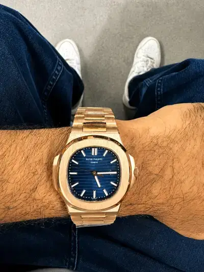 Customer wearing Tony & Vintage watch